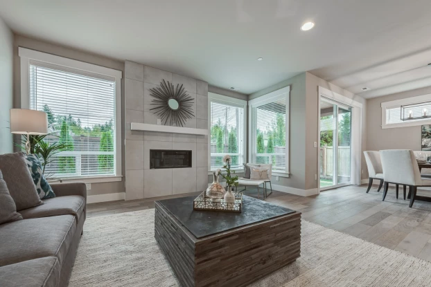 1 Year Service Report Masthead